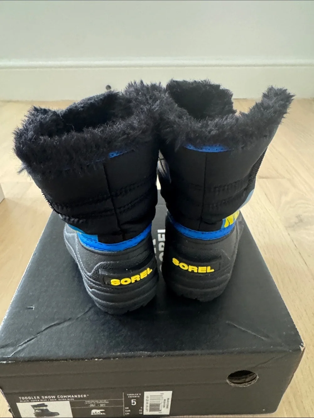 BRAND NEW/NEVER WORN Sorel toddle boots